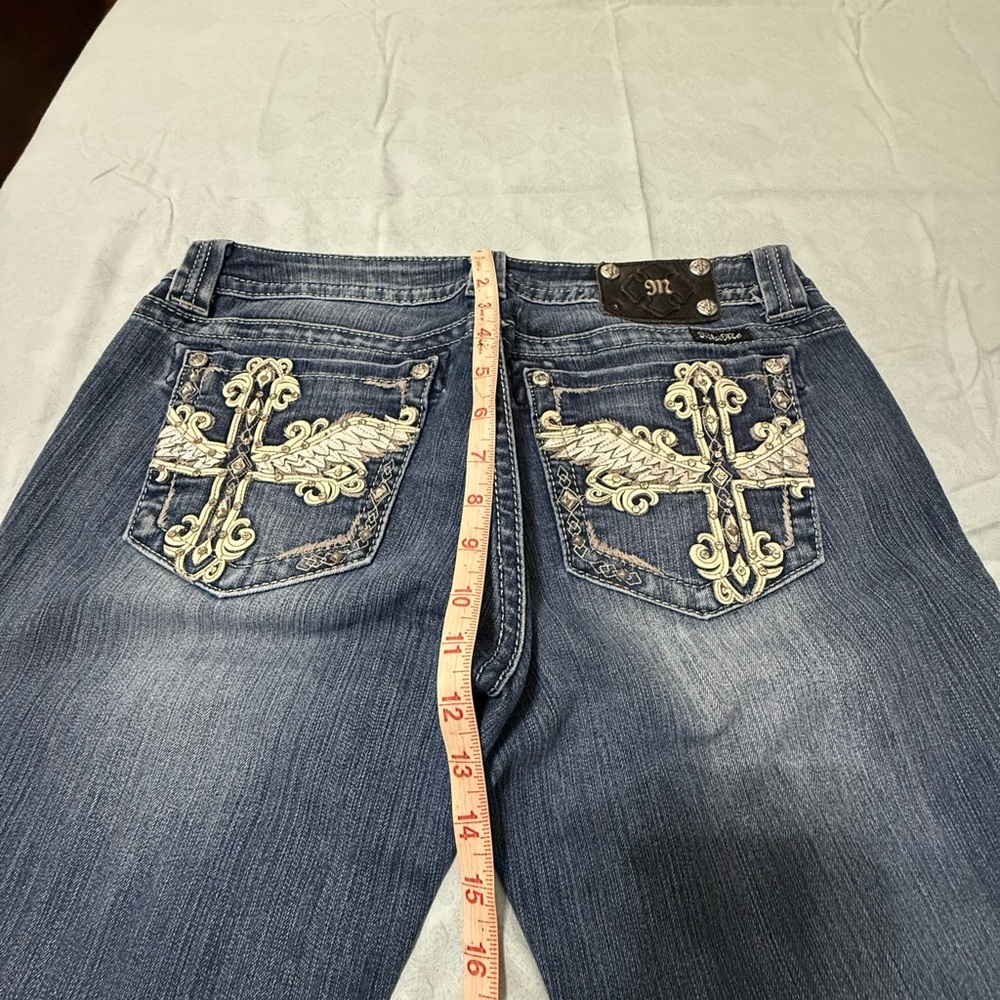 Miss Me Jeans! Cute cross with wings pockets!!